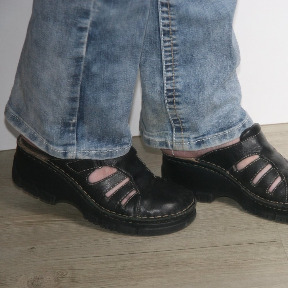 Riverland Black Leather Clogs